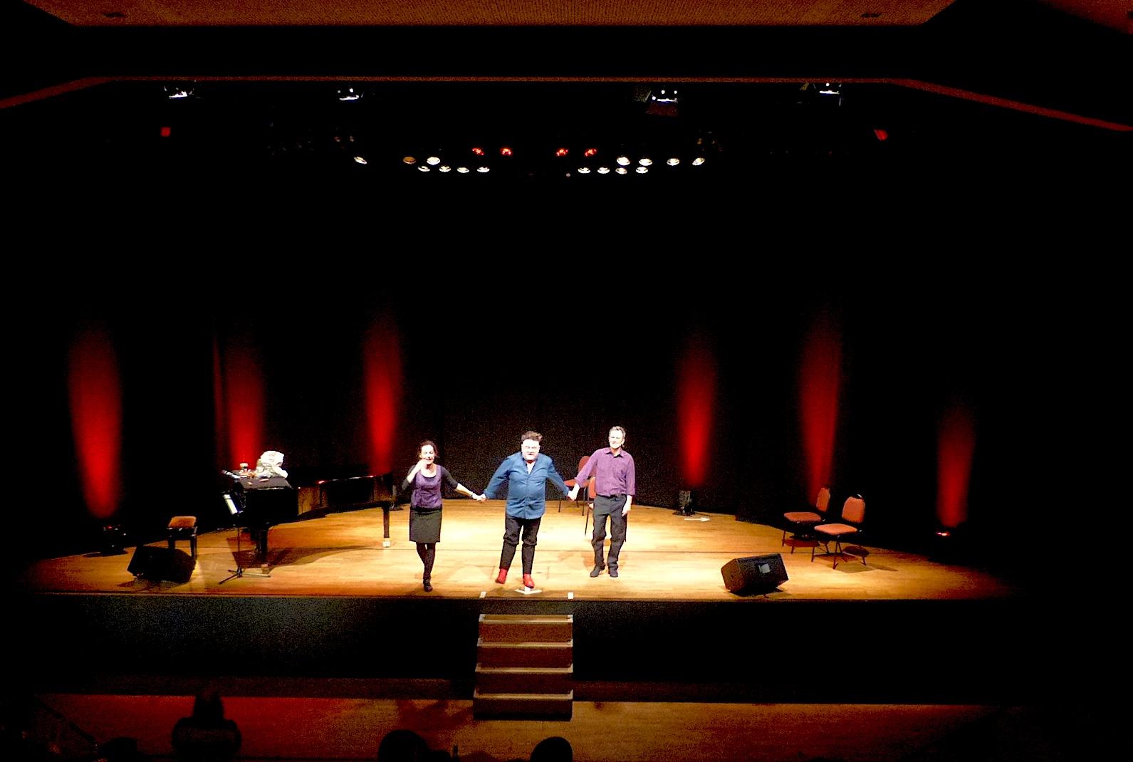 Theater Stupid Lovers Gastspiel