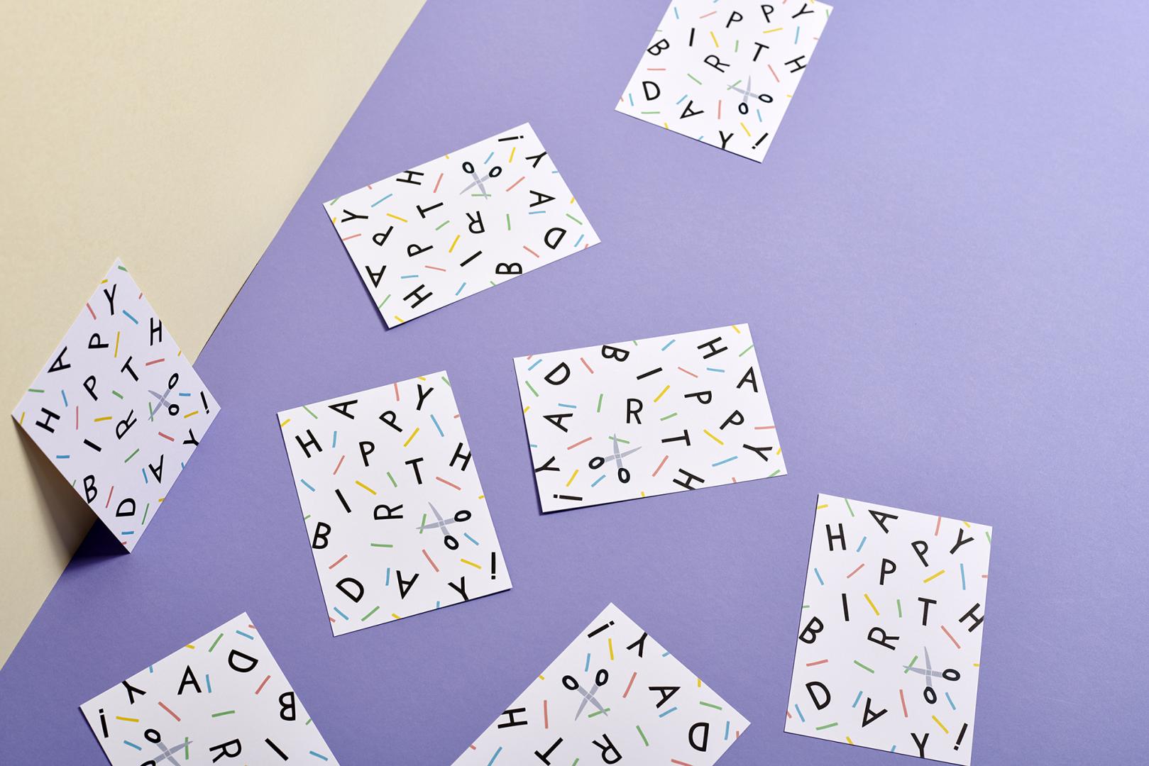 Family Tree Studio Postkarte "Happy Birthday"