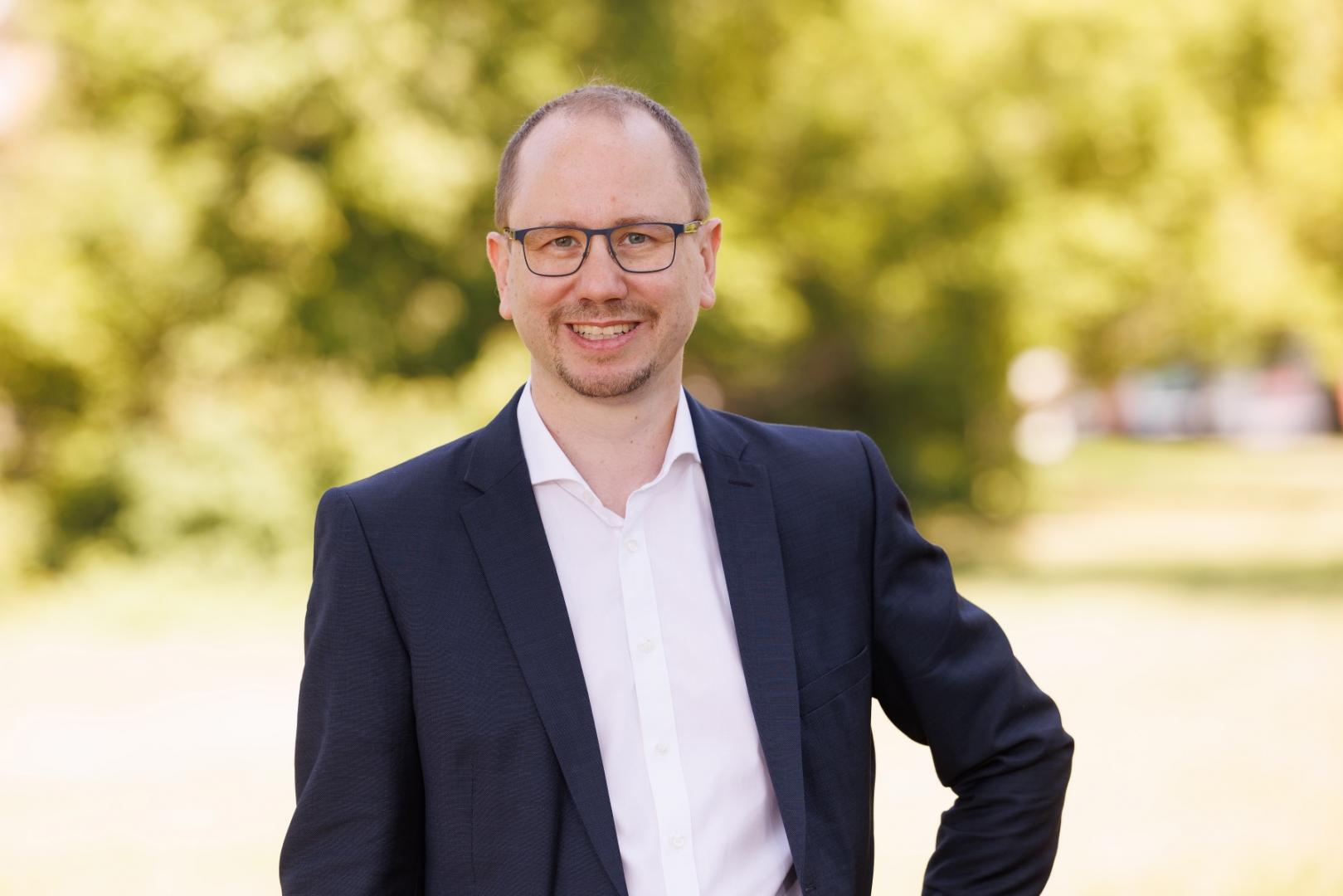 Dr. Oliver Langewitz: Ihr kompetenter Ansprechpartner für die Kommunikation des 21. Jahrhunderts 